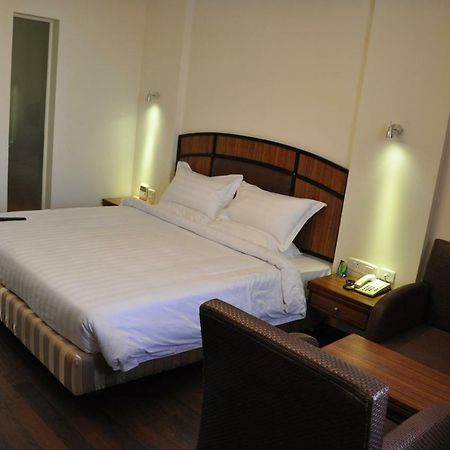 Hotel Marg Krishnaaya Vijayawāda Εξωτερικό φωτογραφία